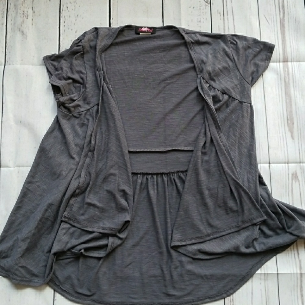 Flowy short sleeved top